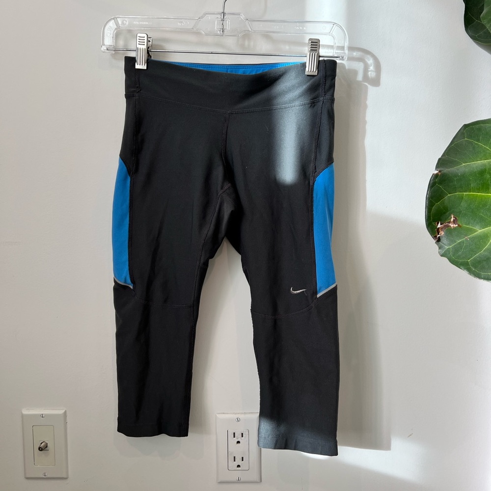 Nike dri fit running crop length leggings